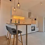 Gats Place